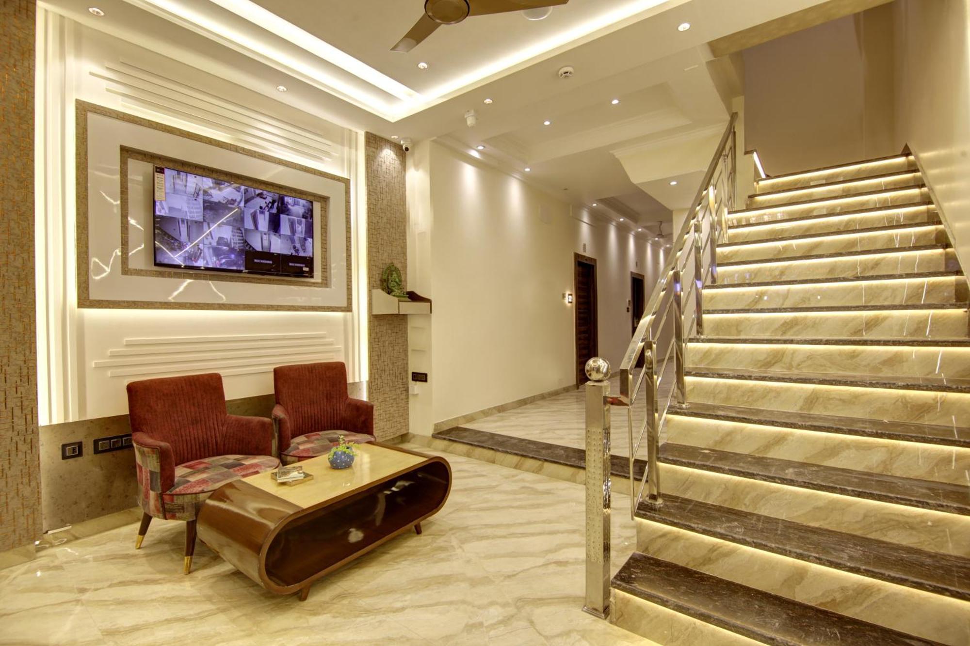 Bless Inn - Near Connaught Place Nueva Delhi Exterior foto